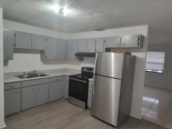 736 Kentucky St, Daytona Beach, FL 32114