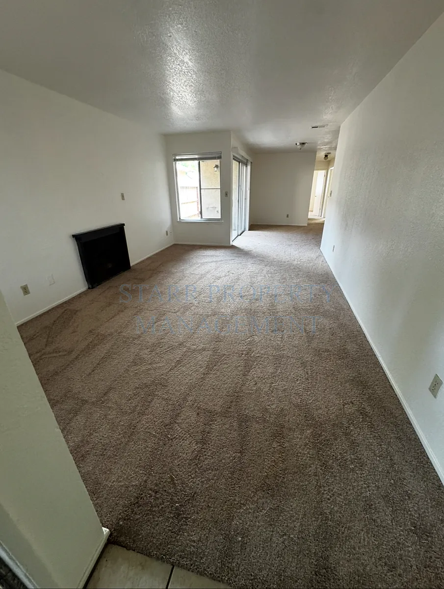 Building Photo - 5832 Brush Creek Dr #34