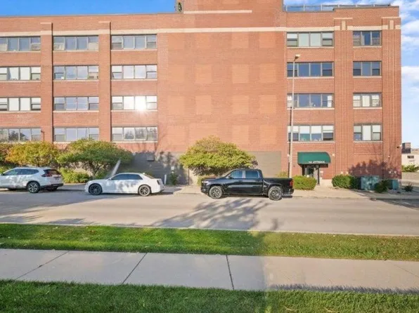 110 Ottawa St APT 2A, Toledo, OH 43604