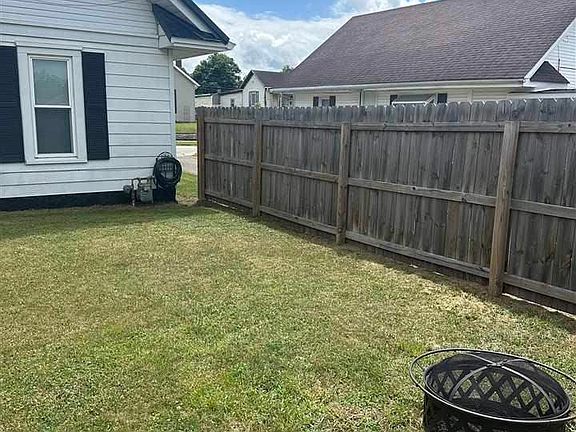 5th image of 720 Lee St