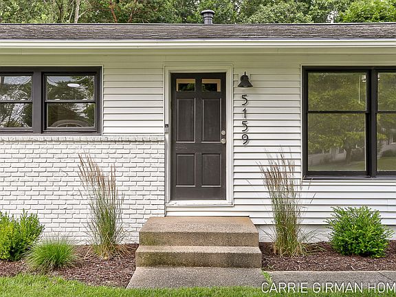 4th image of 5159 Melmax St