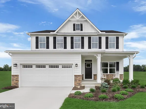 1324 Valencia Ct, Martinsburg, WV 25403
