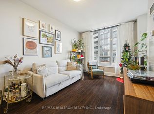 100 Harrison Garden Blvd Unit 323, Toronto, ON M2N 0C2