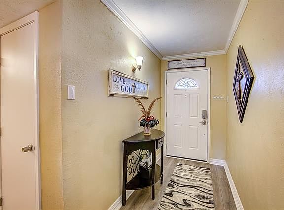 2nd image of 5213 Nash Dr