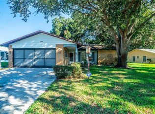 8325 Divot Way, Port Richey, FL 34668