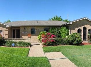 1325 Sandpiper Dr, Corpus Christi, TX 78412