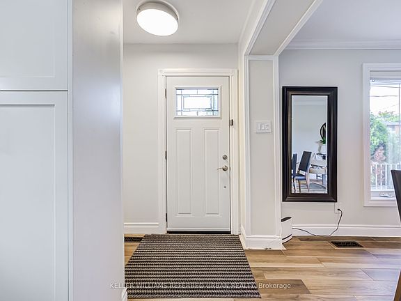 4th image of 23 Allenby Ave