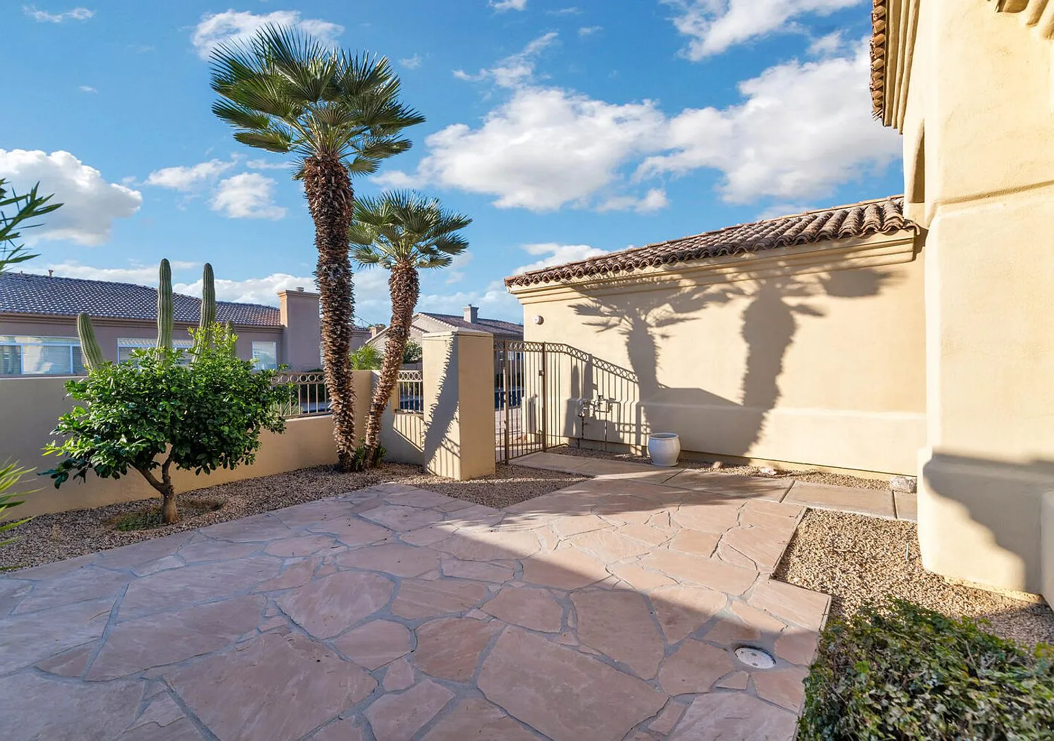 Rates Vary: $3,995 - $7,495 — Photo 2