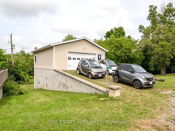 4th image of 2847 County Road 10 Rd