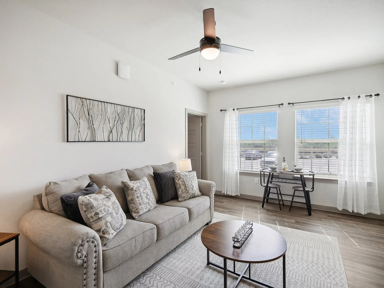 Azora Ranch Apartments — Photo 2