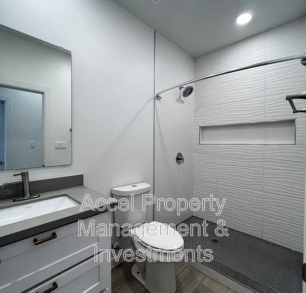 2120 Date Palm Ave #B — Photo 10