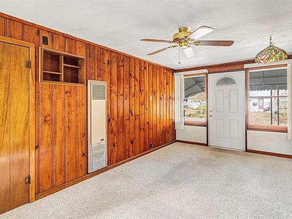 3rd image of 6057 Archwood Ln