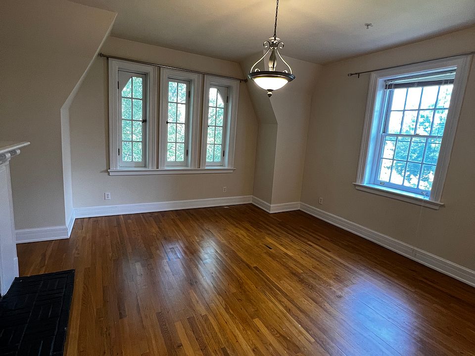 1st image of 603 N Davis Ave APT 3