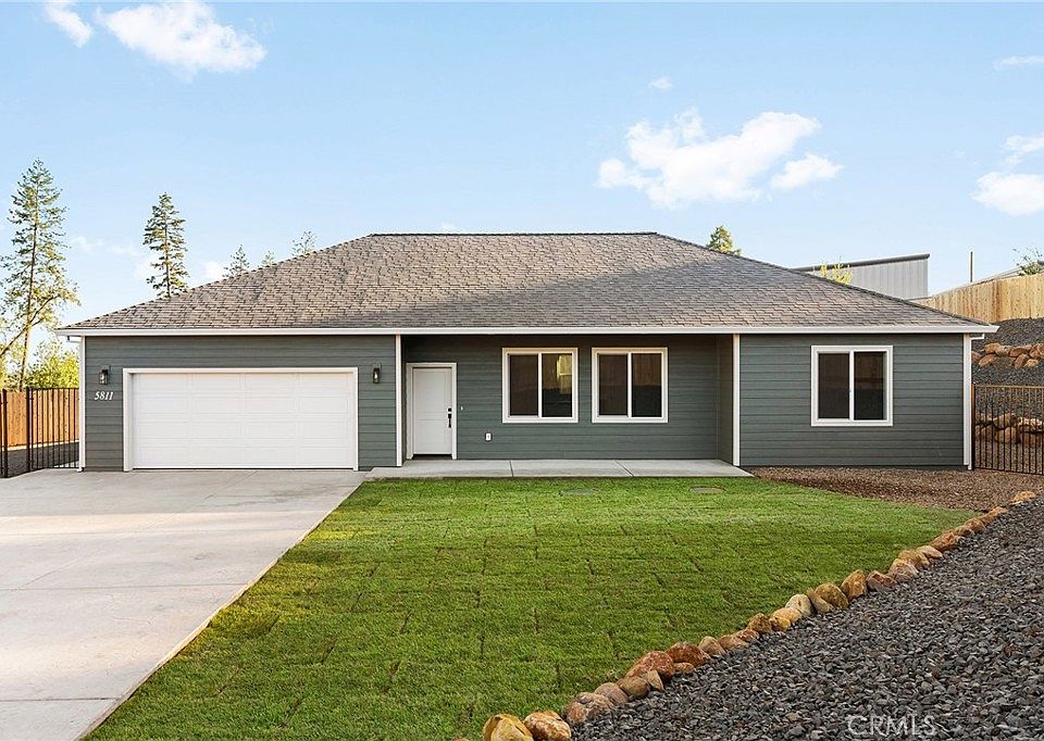 1st image of 5811 Golden Oaks Rd