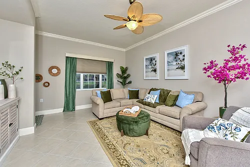 9242 Tesoro Ln Photo 1