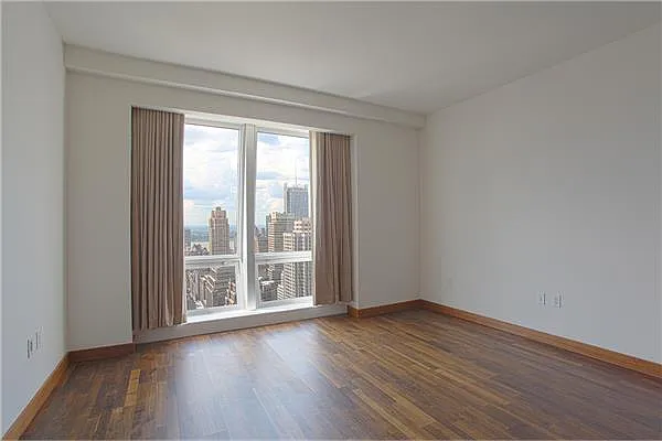 Rented by Metropolitan Res. Partners | media 5