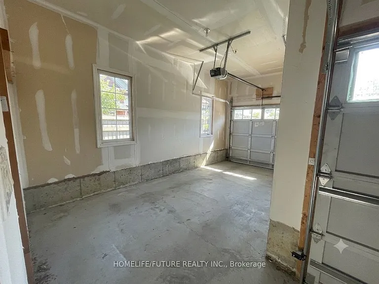 132 William Berczy Blvd — Photo 15