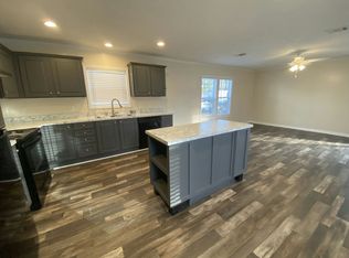 8121 Lillian Hwy #5, Pensacola, FL 32506