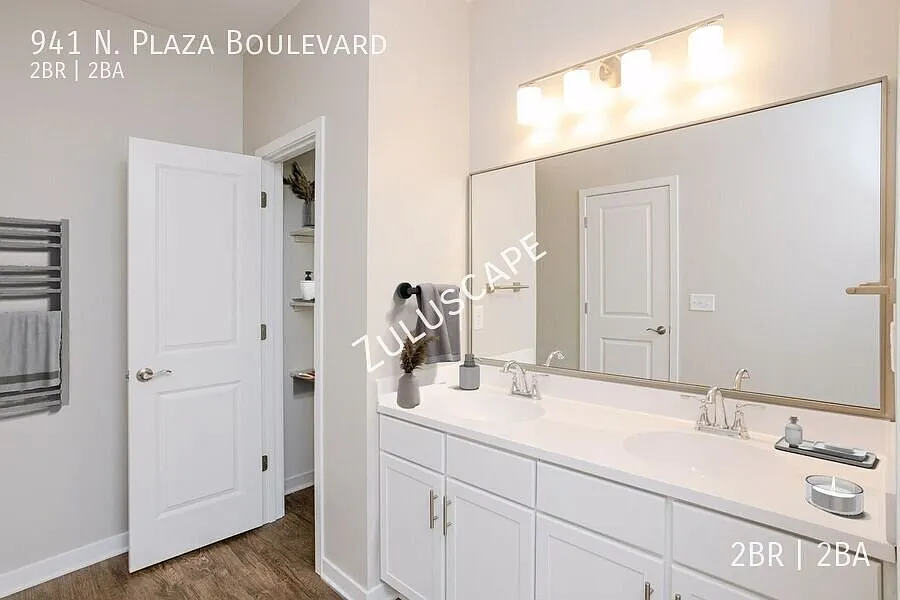 Free FMR! Beautiful 2/2 Ranch Townhouse — Photo 4
