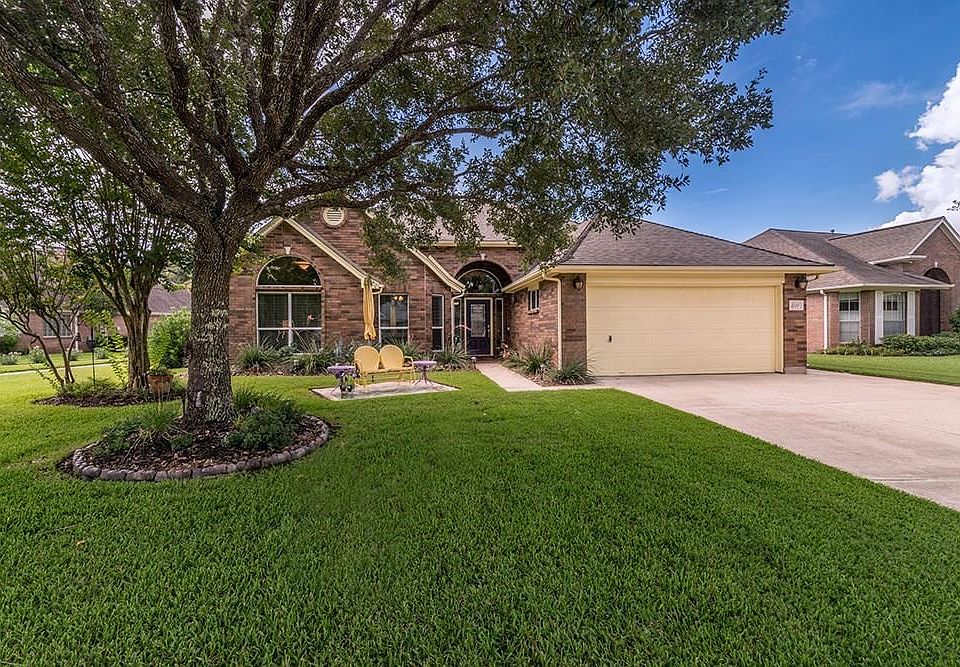 1st image of 3714 E Peach Hollow Cir