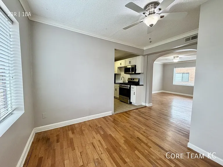 4511 Roanoke Pkwy #4513-4 — Photo 10