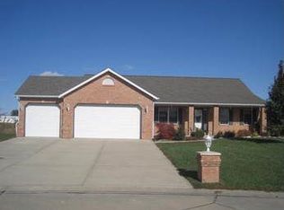 4382 Shelfield Ct, Swansea, IL 62226