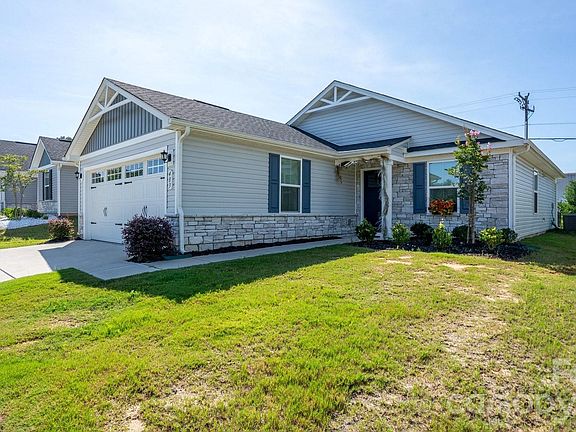 3rd image of 483 Grandiflora Ave