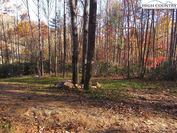 4th image of 153 Shady Oak Lane