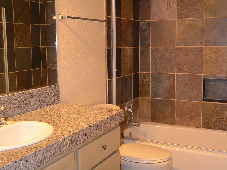 8748 Kelley Dr — Photo 10