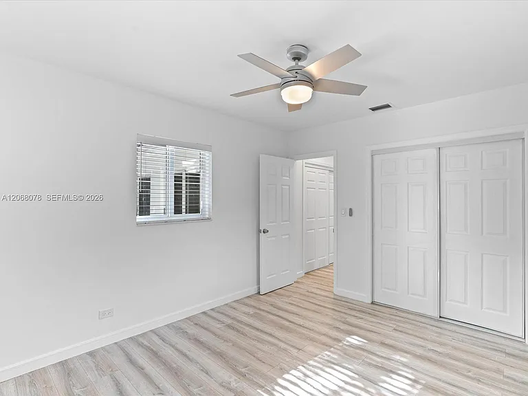5406 S Le Jeune Rd — Photo 32