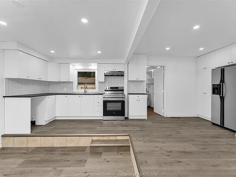 2032 Ford Blvd — Photo 23