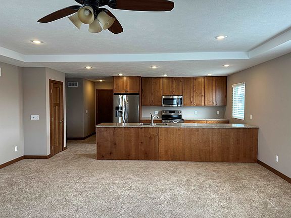 5th image of 1414 Valerie Cir