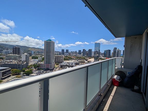 3rd image of 801 South St APT 2927