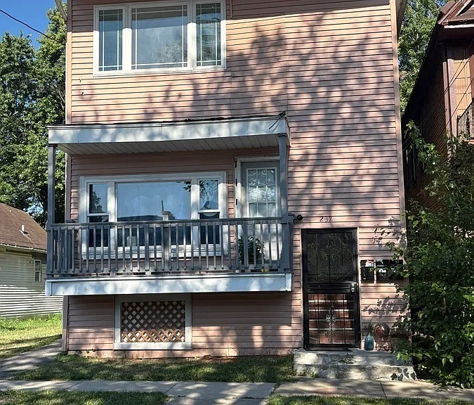 232 Dewitt St #2 — Photo 9