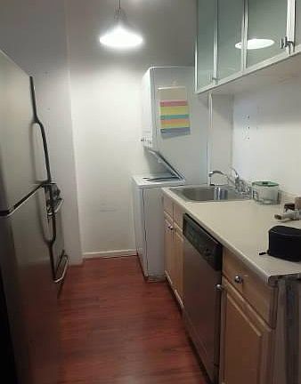 3rd image of 157 W 24th St APT 1