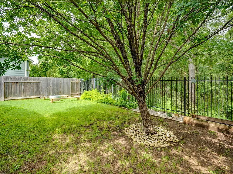 6008 Whipple Way — Photo 38