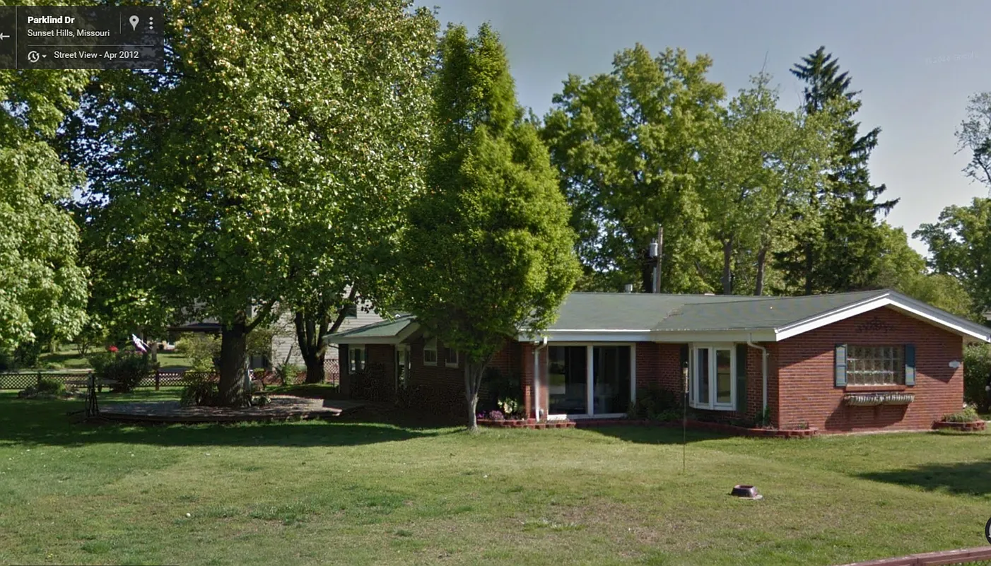 11841 Parklind Dr photo 1