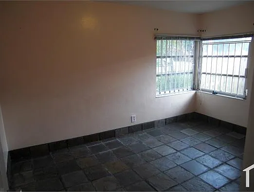 1405 NW 7th Ave — Photo 9