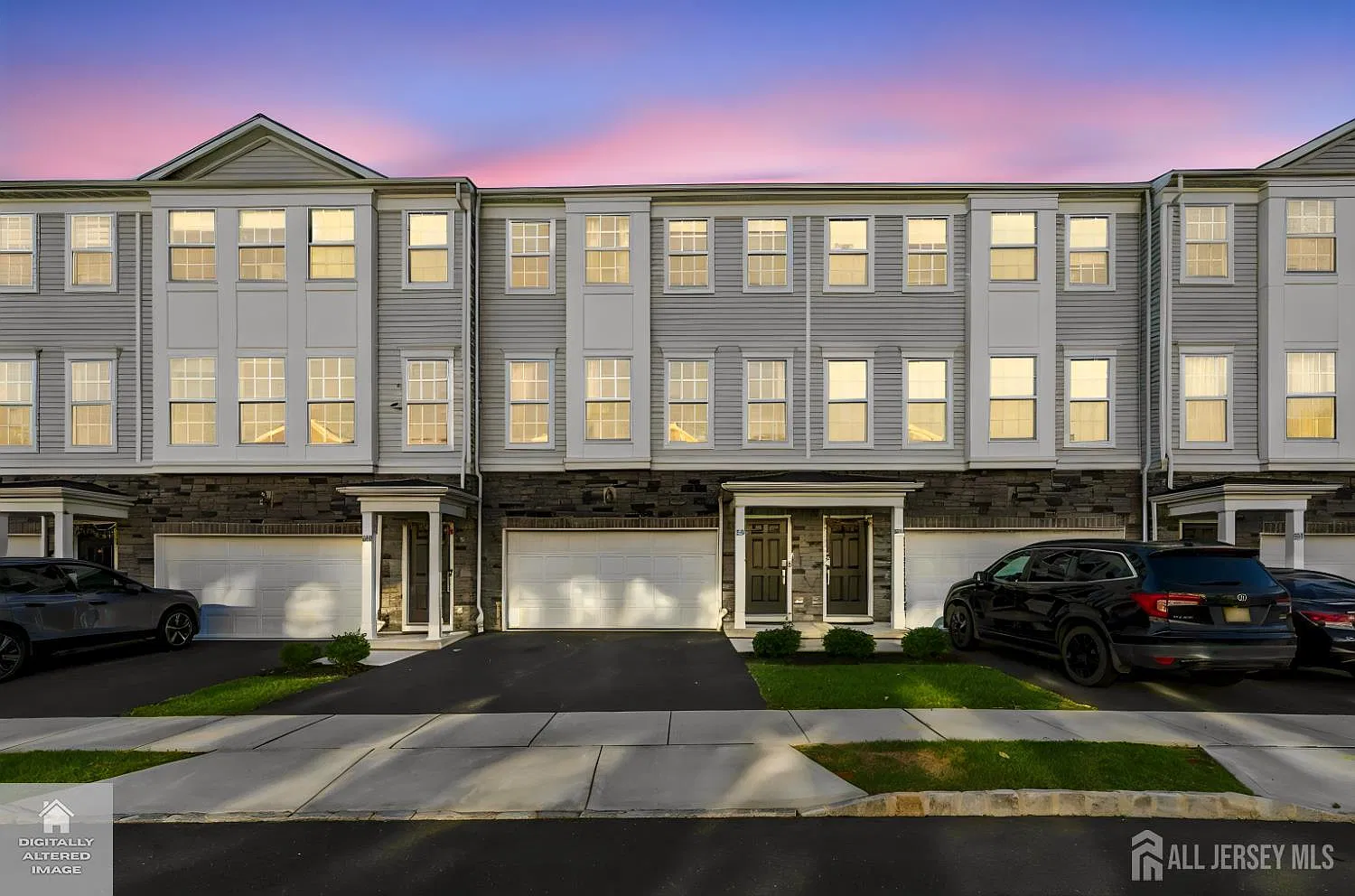3 bed, 3.5 bath, 2233 sqft, $4,200 — Photo 1