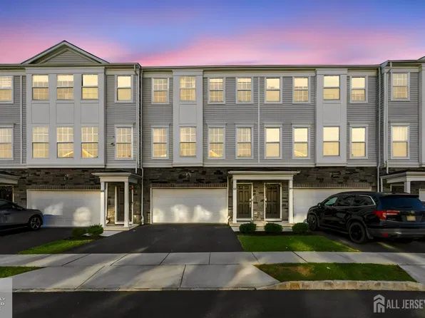 1607 Swales Ct, Monroe Township, NJ 08831