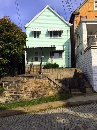109 Kenova St Photo 1