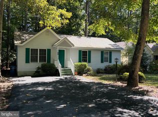 88 Sandyhook Rd, Ocean Pines, MD 21811