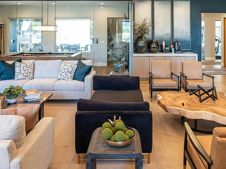 Lounge Area 2