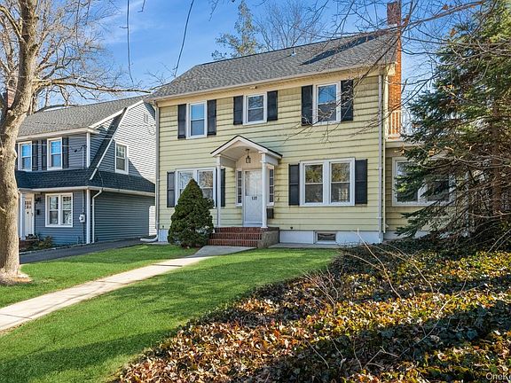 3rd image of 130 Soundview Rd