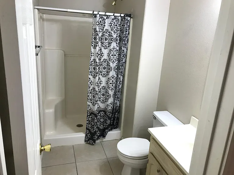 817 Sonesta Dr — Photo 4