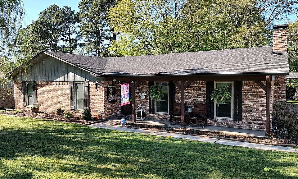 1st image of 1207 Pecan St
