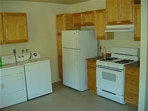 1st image of 5078 Auburn Dr APT 2