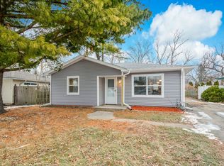 110 Coghill St, Joliet, IL 60435