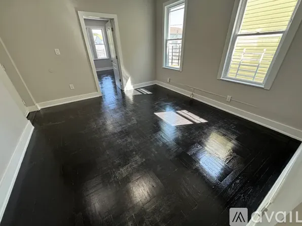 176 Garfield Avenue image 7 of 13