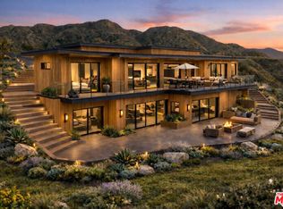 5942 Busch Dr, Malibu, CA 90265